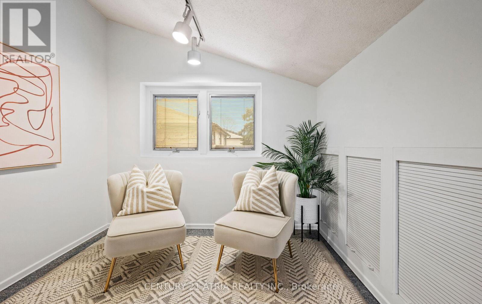 6128 Wabukayne Court, Mississauga, Ontario  L5N 2B2 - Photo 28 - W12876210