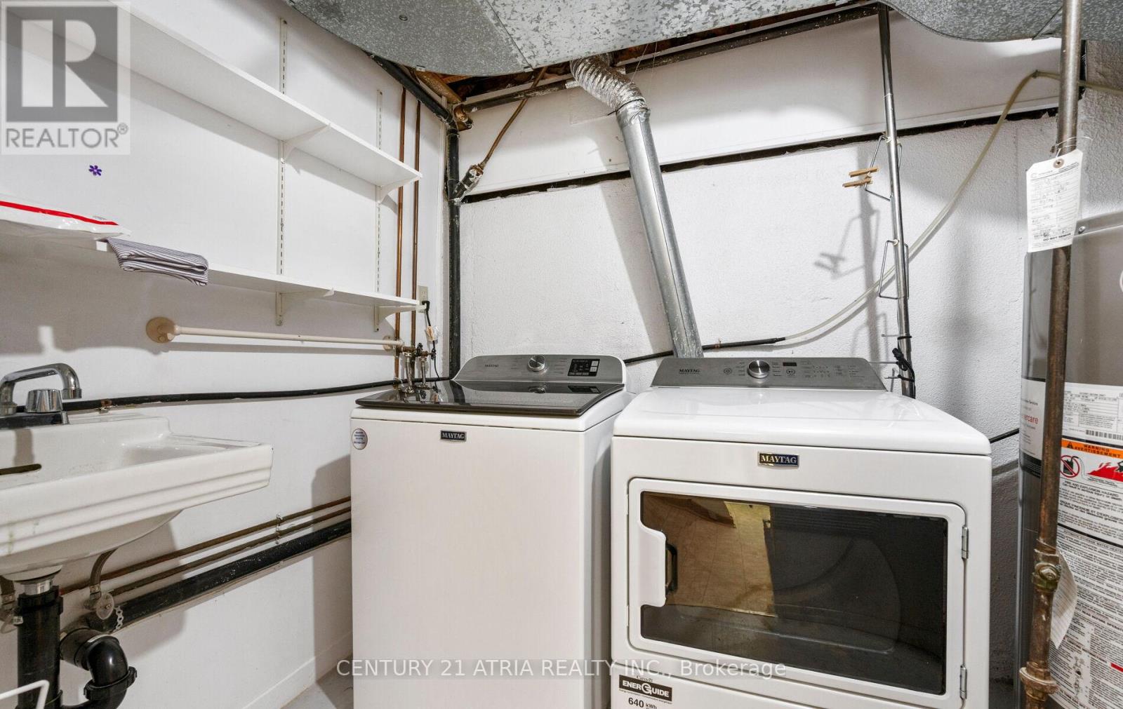 6128 Wabukayne Court, Mississauga, Ontario  L5N 2B2 - Photo 44 - W12876210