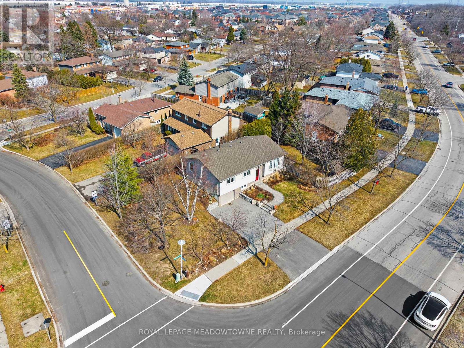 809 Woodward Avenue, Milton, Ontario  L9T 3V1 - Photo 41 - W12876220