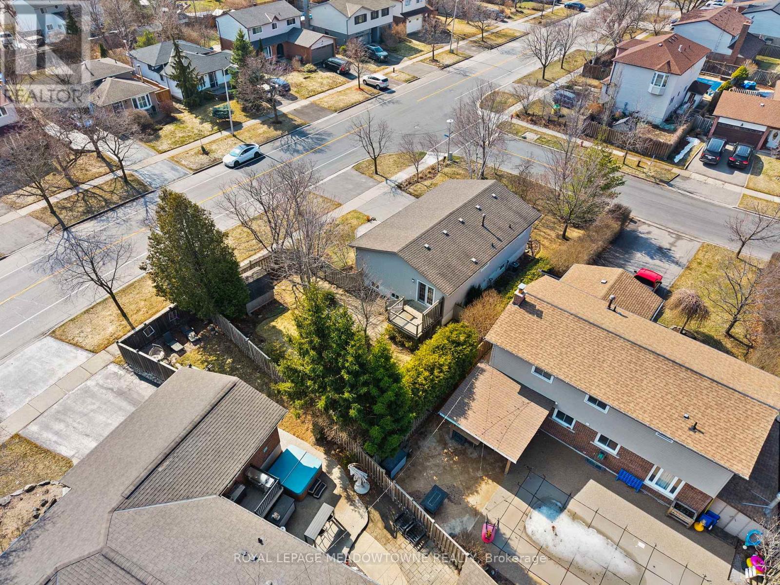 809 Woodward Avenue, Milton, Ontario  L9T 3V1 - Photo 43 - W12876220