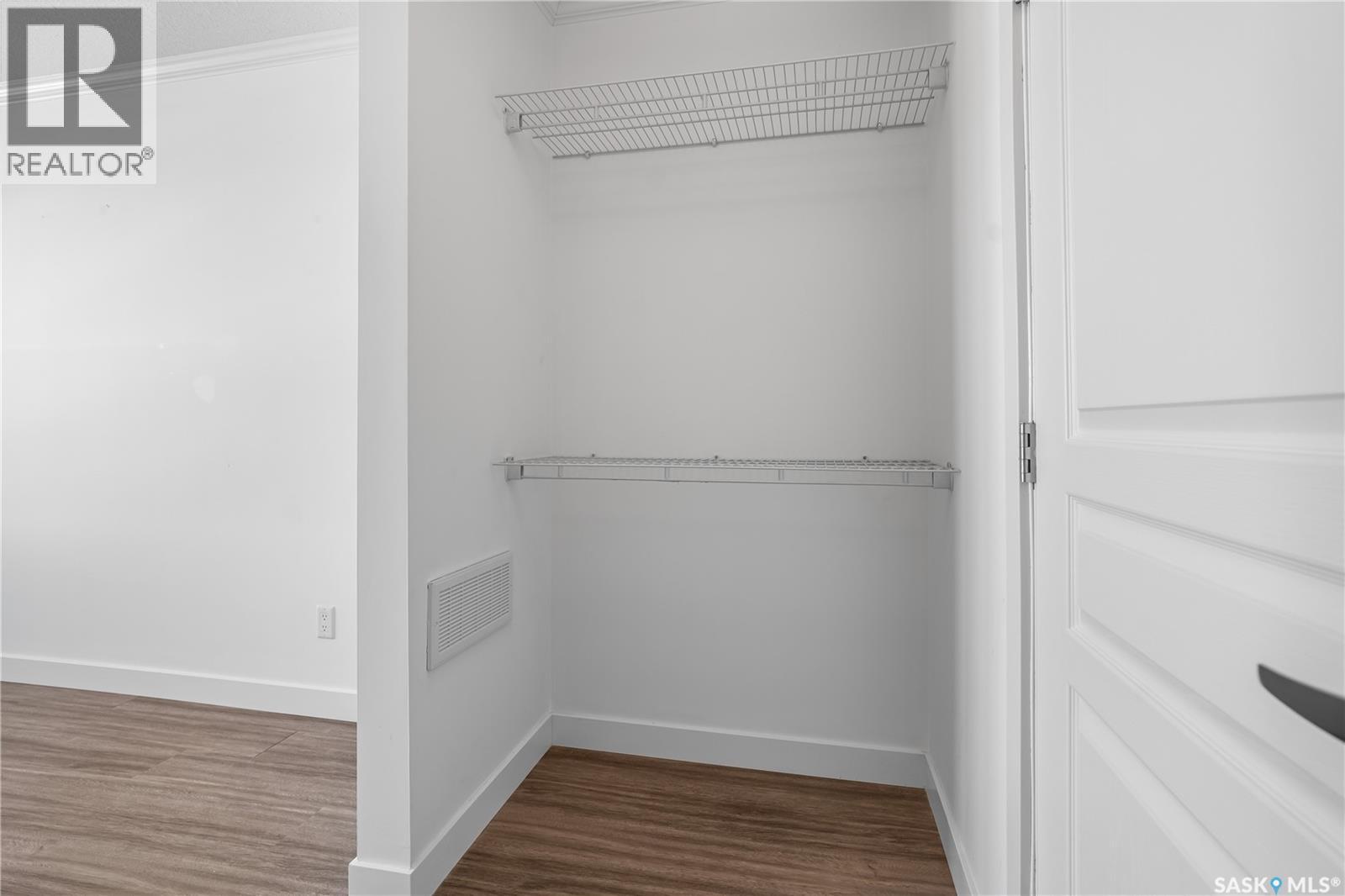 416 5301 Universal Crescent, Regina, Saskatchewan  S4W 0L2 - Photo 16 - SK030284