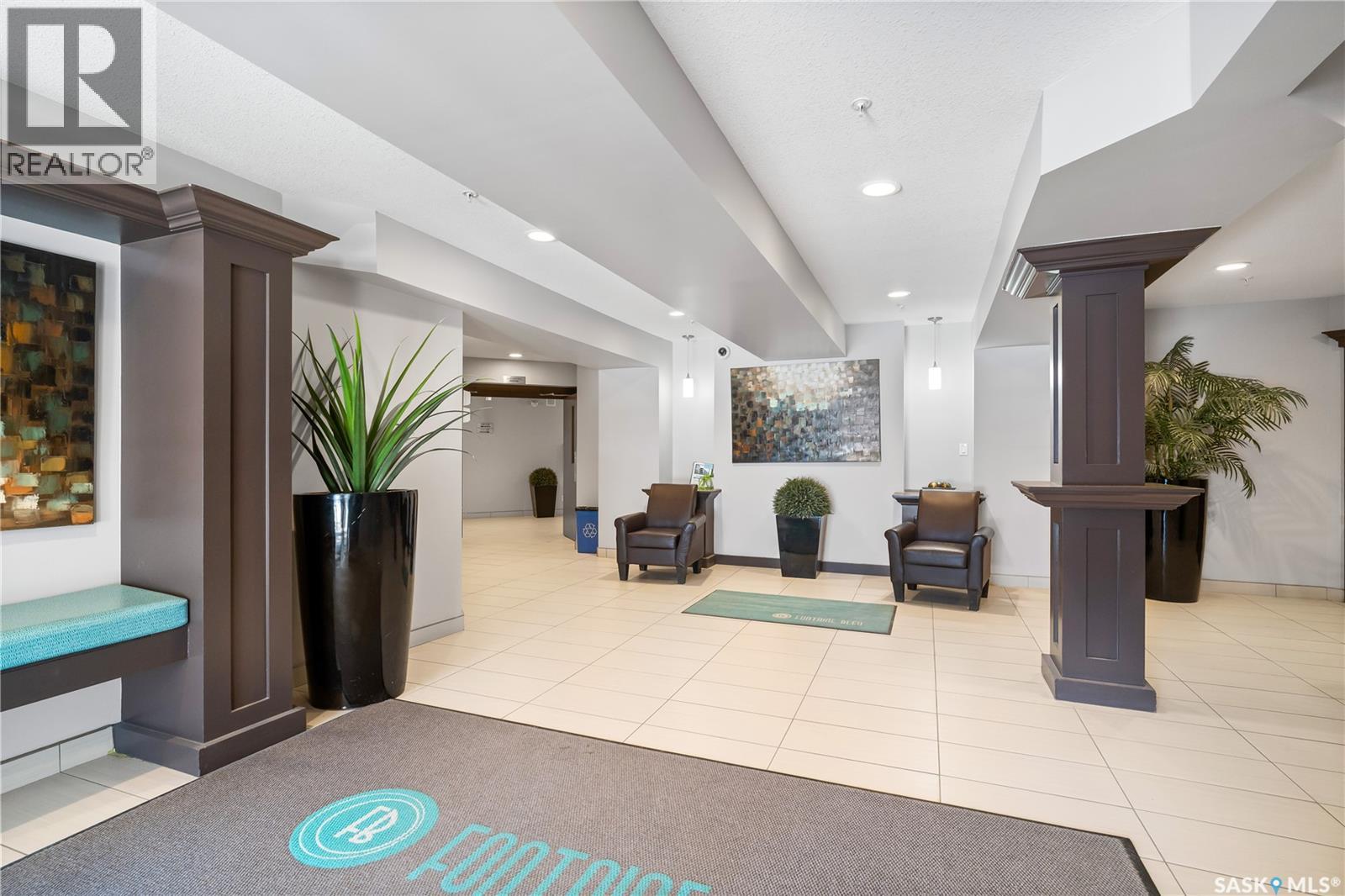 416 5301 Universal Crescent, Regina, Saskatchewan  S4W 0L2 - Photo 3 - SK030284