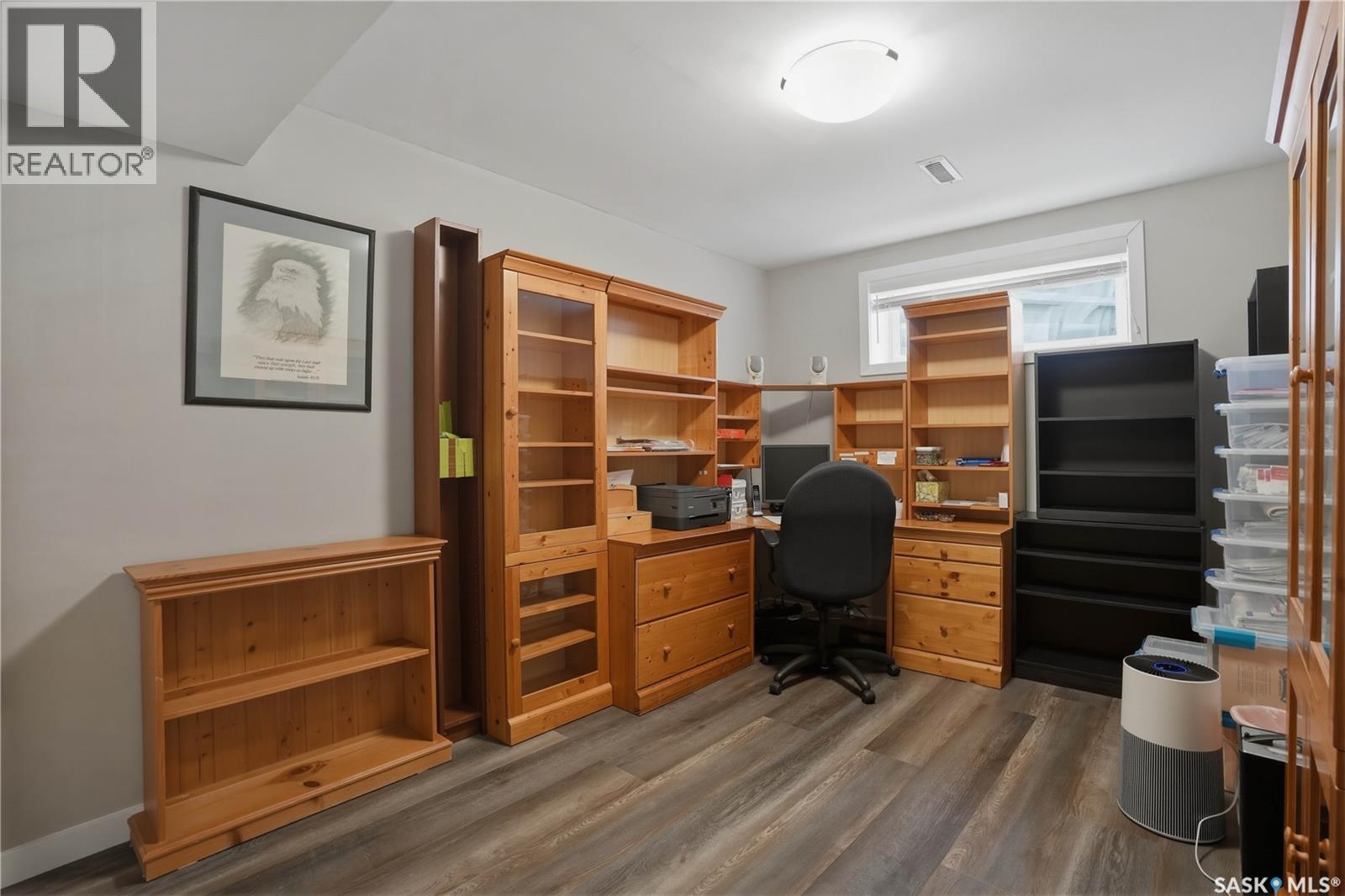 5053 Canuck Crescent, Regina, Saskatchewan  S4W 0G4 - Photo 35 - SK030253