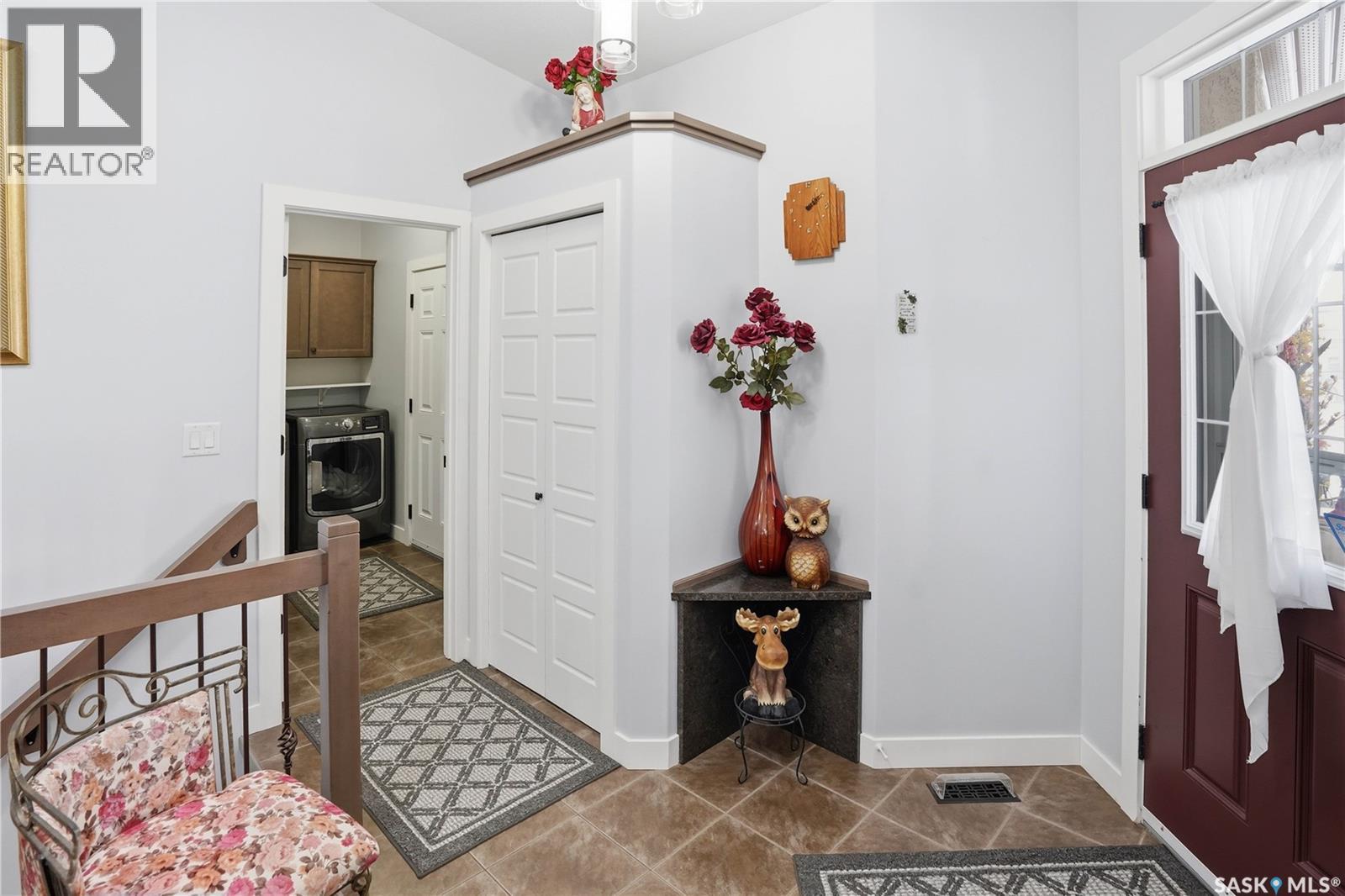 5053 Canuck Crescent, Regina, Saskatchewan  S4W 0G4 - Photo 4 - SK030253