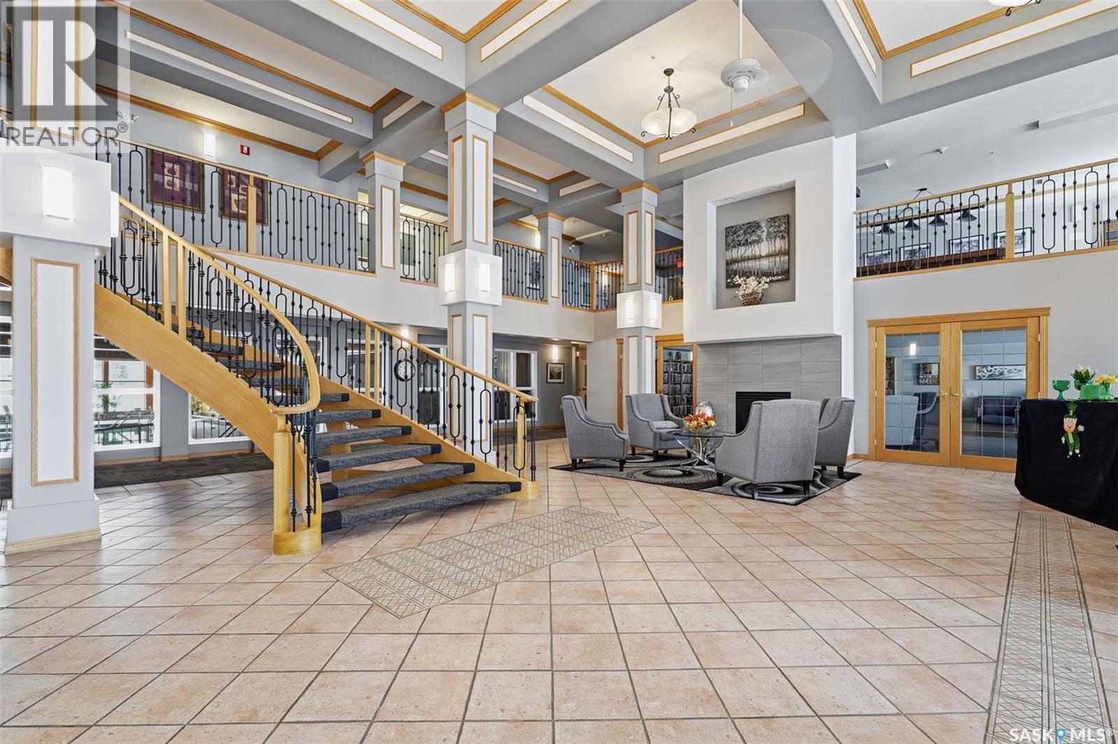 335 325 Keevil Crescent, Saskatoon, Saskatchewan  S7N 4R8 - Photo 3 - SK030229