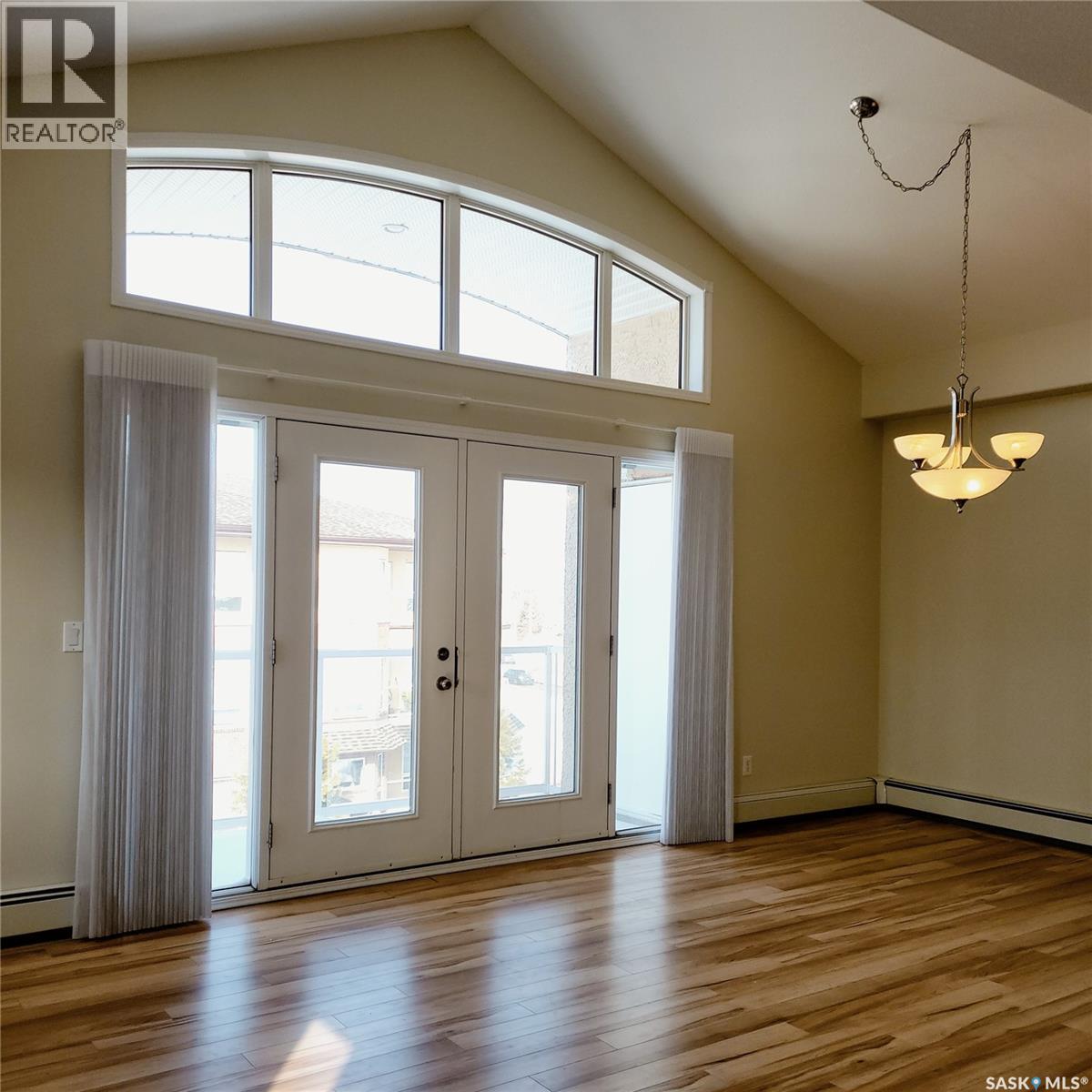 304 928 Heritage View, Saskatoon, Saskatchewan  S7H 5R9 - Photo 5 - SK030228