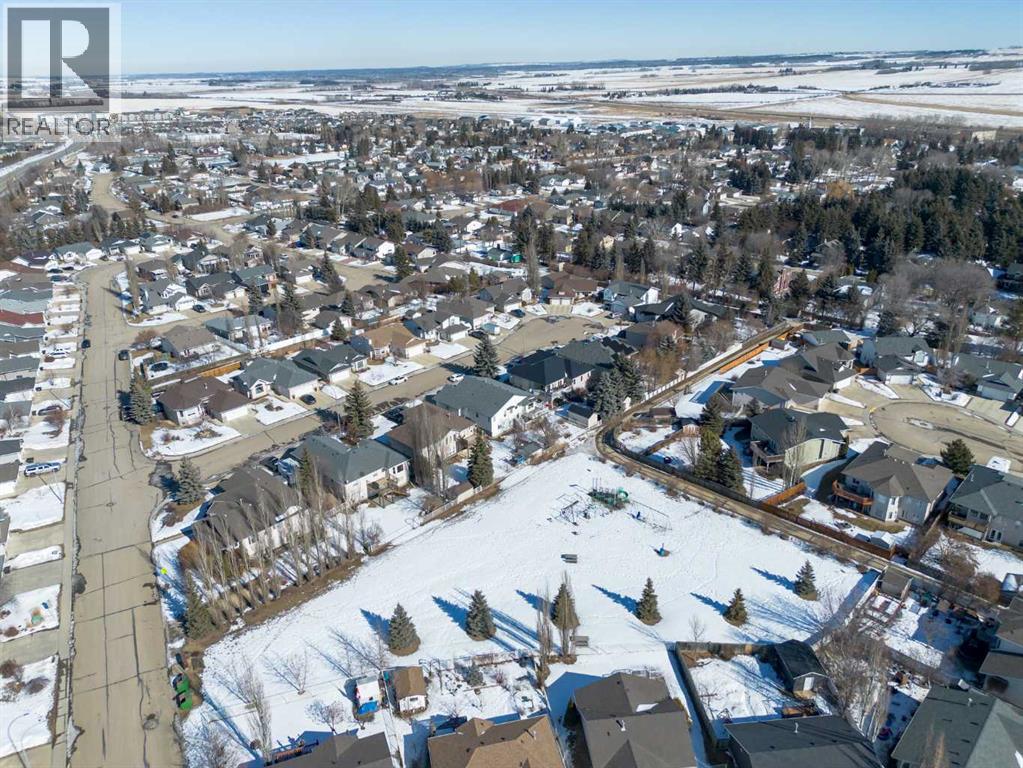 7 Regent Close, Lacombe, Alberta  T4L 2H6 - Photo 41 - A2292118