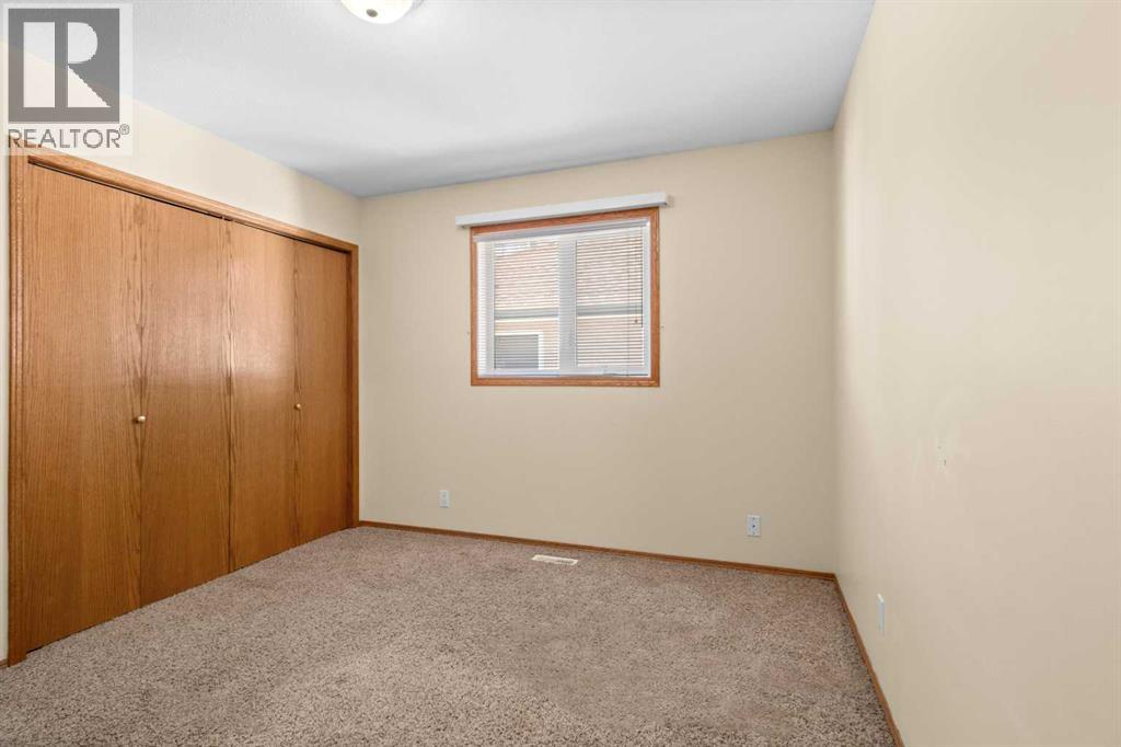 7 Regent Close, Lacombe, Alberta  T4L 2H6 - Photo 18 - A2292118