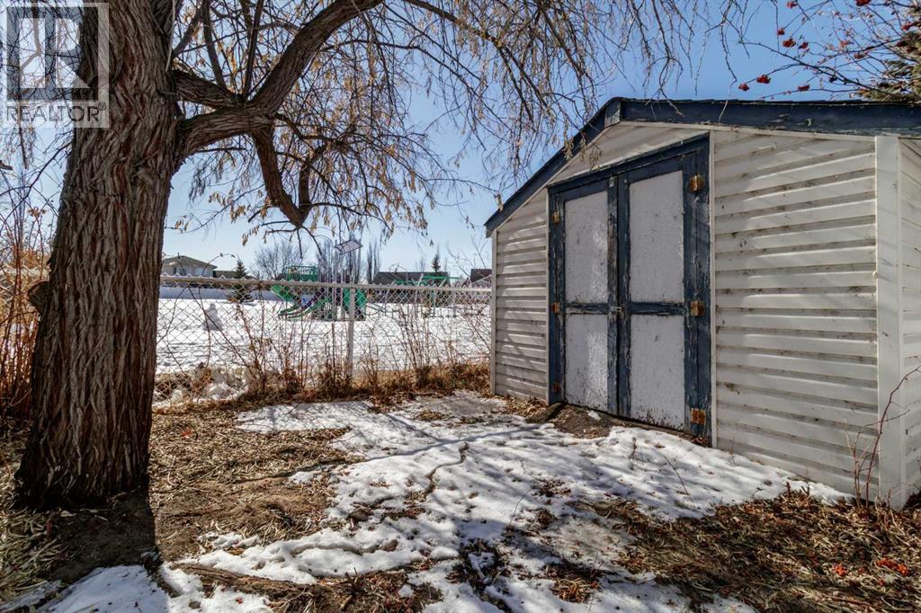 7 Regent Close, Lacombe, Alberta  T4L 2H6 - Photo 33 - A2292118