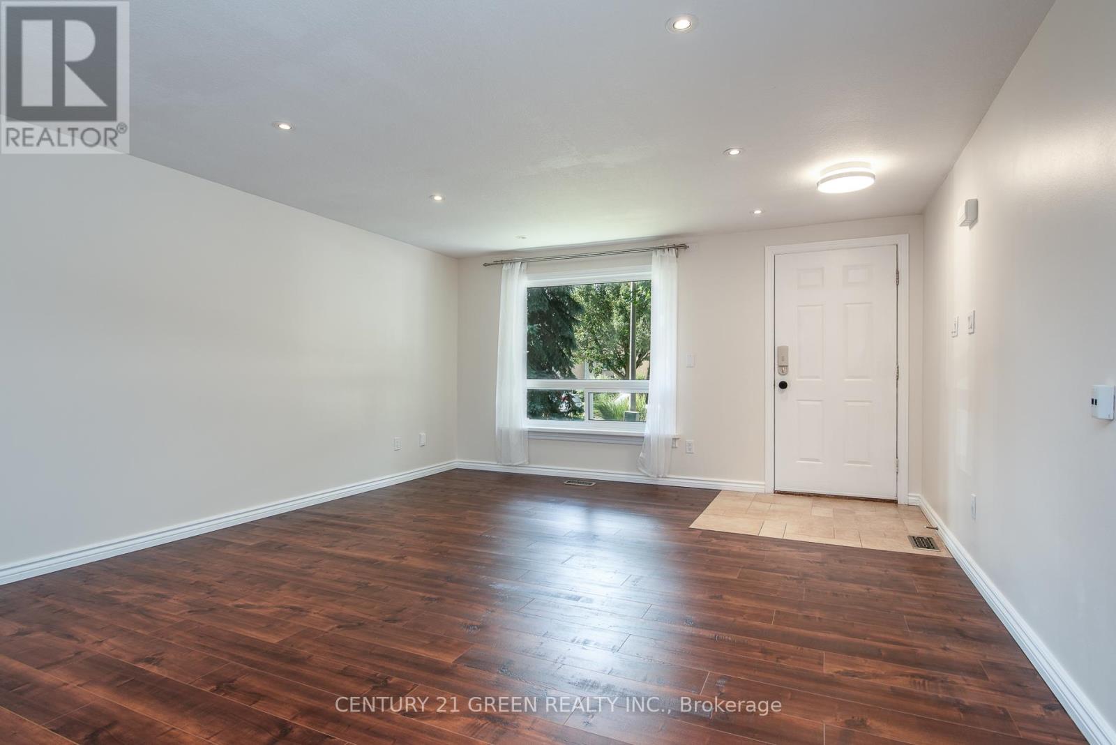 8 Pamela Place, Guelph, Ontario  N1H 8C9 - Photo 16 - X12876014