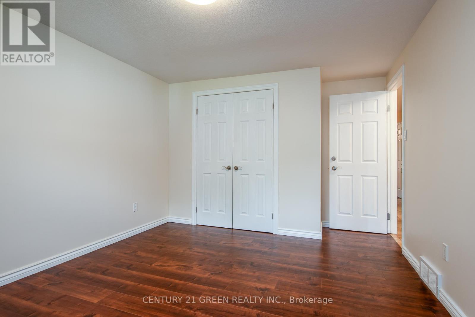 8 Pamela Place, Guelph, Ontario  N1H 8C9 - Photo 32 - X12876014