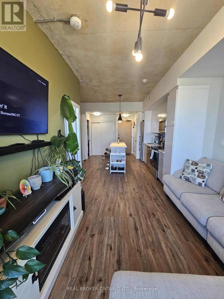 402 - 7 Erie Avenue, Brantford, Ontario  N3S 2E7 - Photo 8 - X12876046