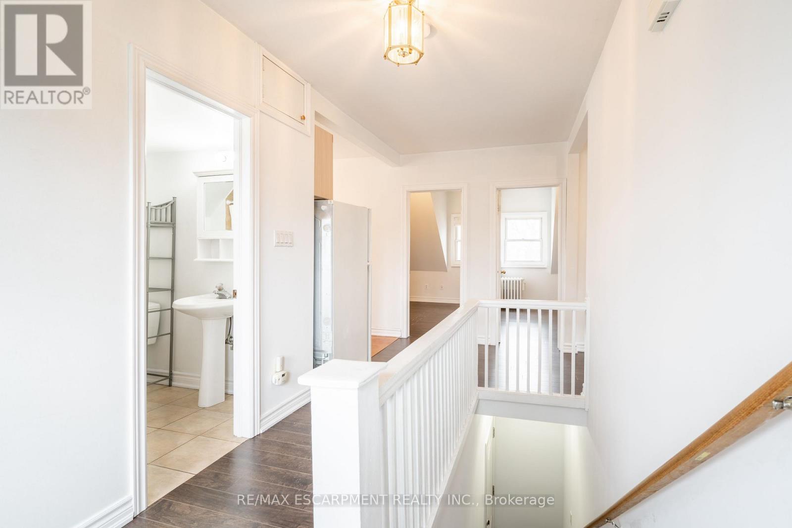 3 - 80 St. Clair Avenue, Hamilton, Ontario  L8M 2N5 - Photo 25 - X12876134