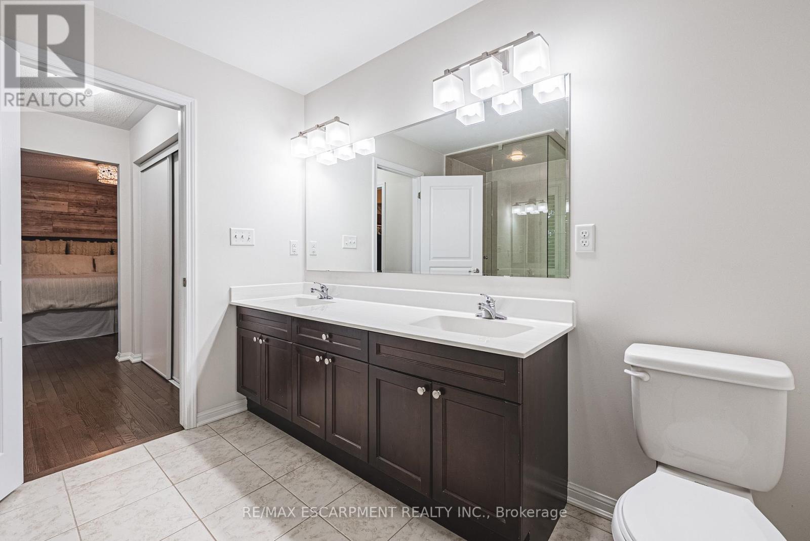 85 Peer Court, Hamilton, Ontario  L9K 0C5 - Photo 24 - X12876150