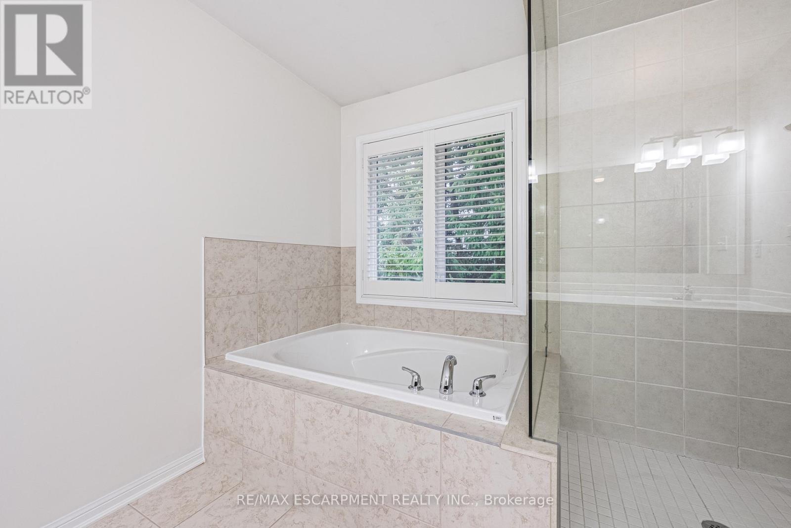 85 Peer Court, Hamilton, Ontario  L9K 0C5 - Photo 26 - X12876150