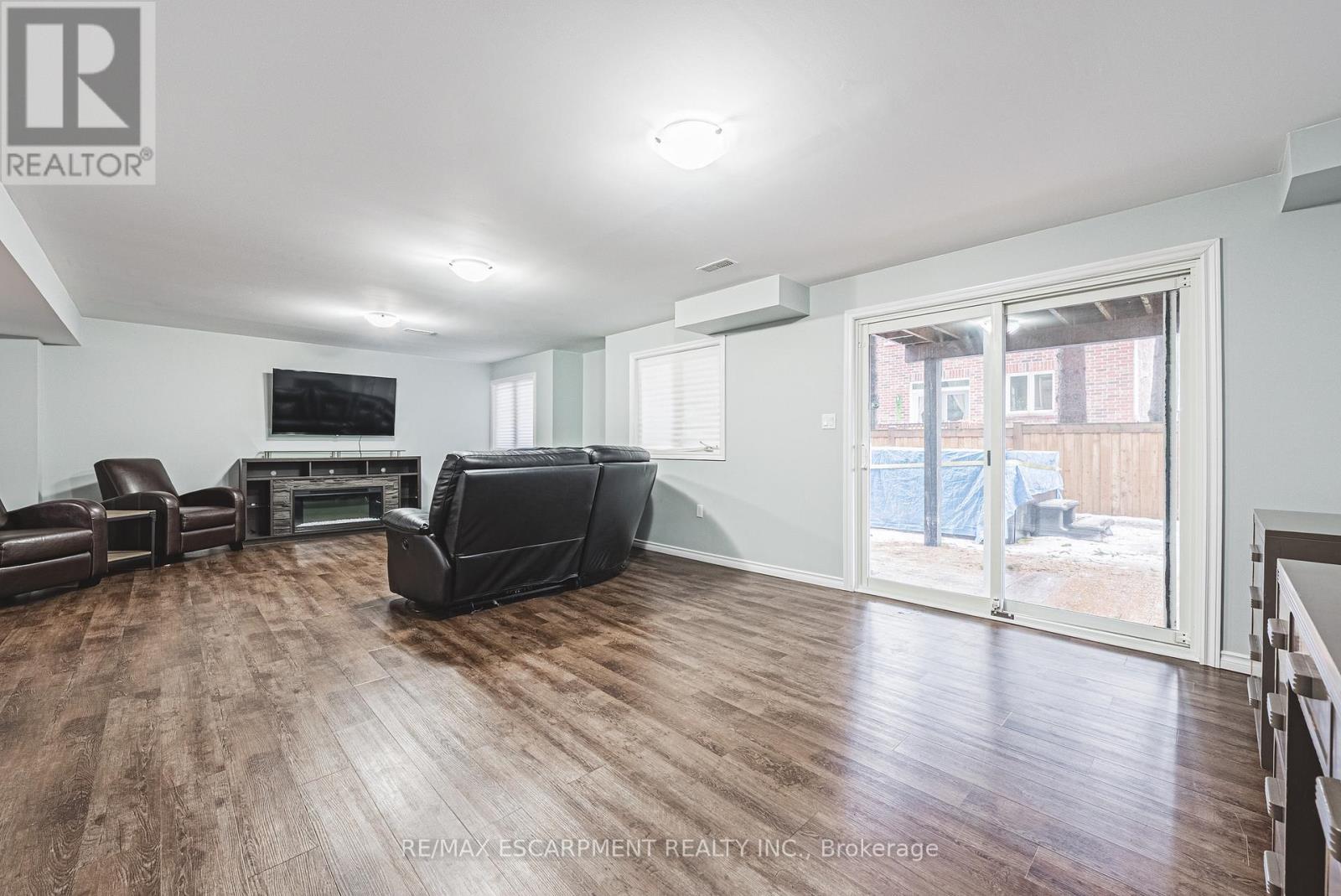 85 Peer Court, Hamilton, Ontario  L9K 0C5 - Photo 38 - X12876150