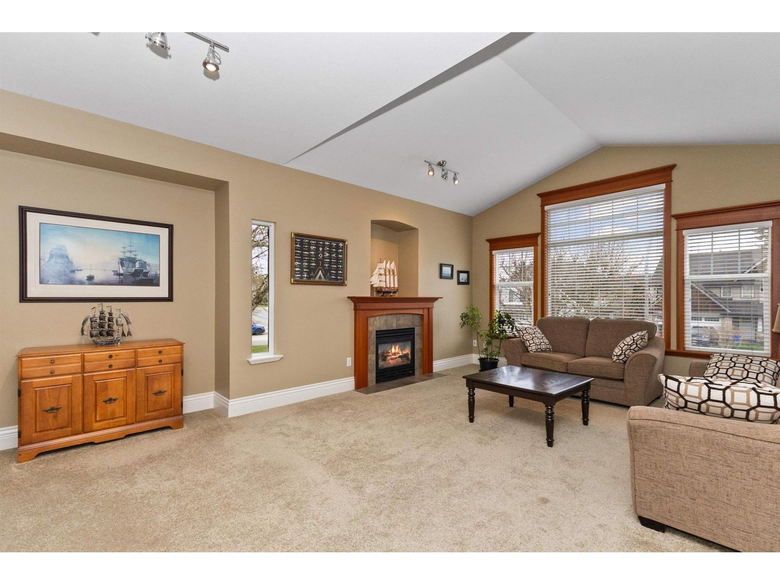 4070 Channel Street, Abbotsford, British Columbia  V3G 3A6 - Photo 4 - R3097655