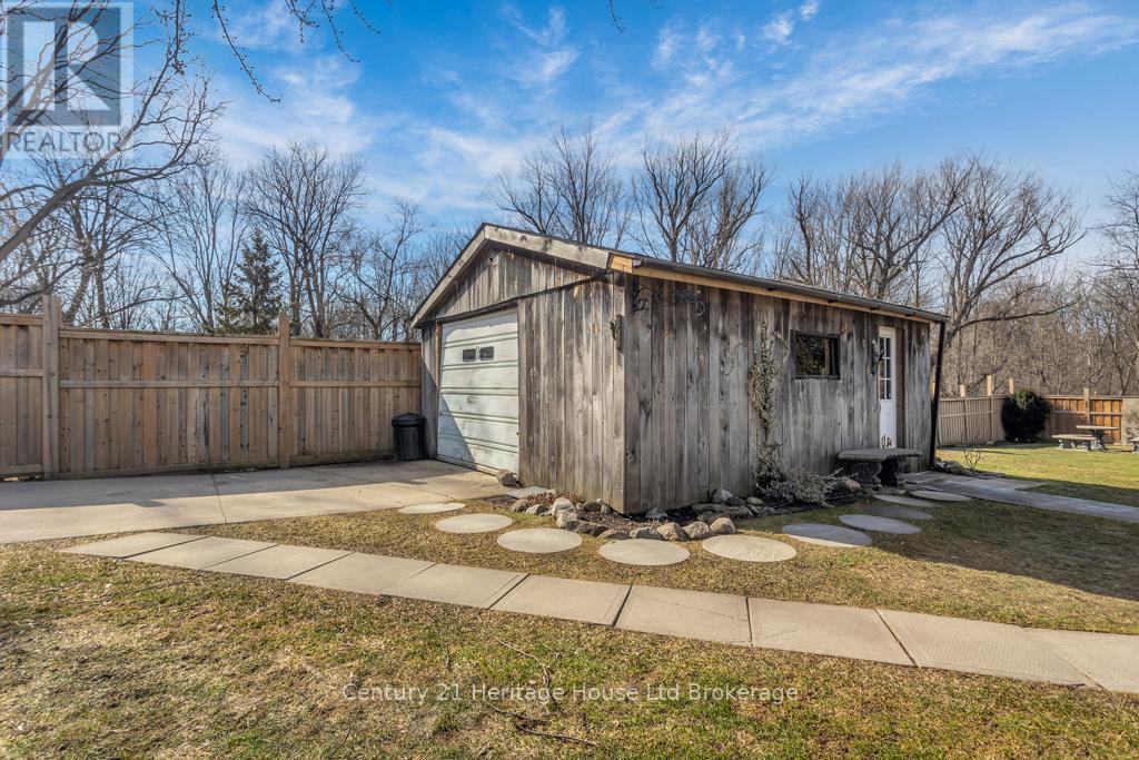 112 Church Street, Norwich, Ontario  N0J 1P0 - Photo 3 - X12874598