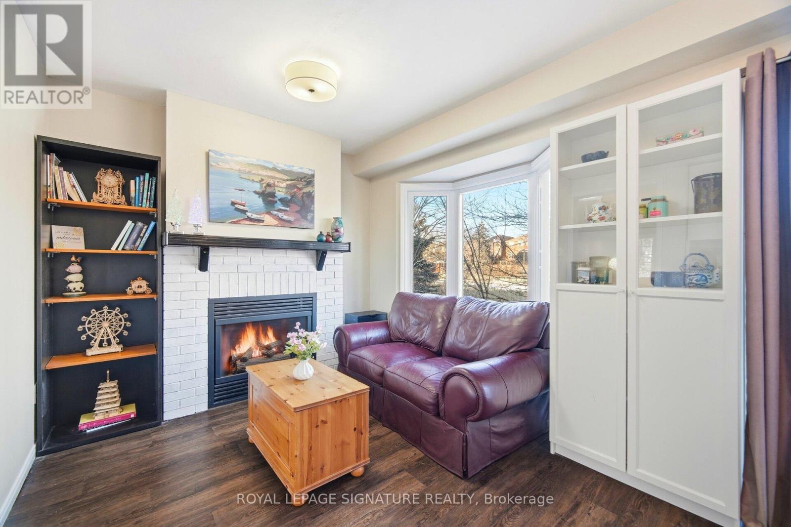 6945 Gracefield Drive, Mississauga, Ontario  L5N 6T9 - Photo 12 - W12814924