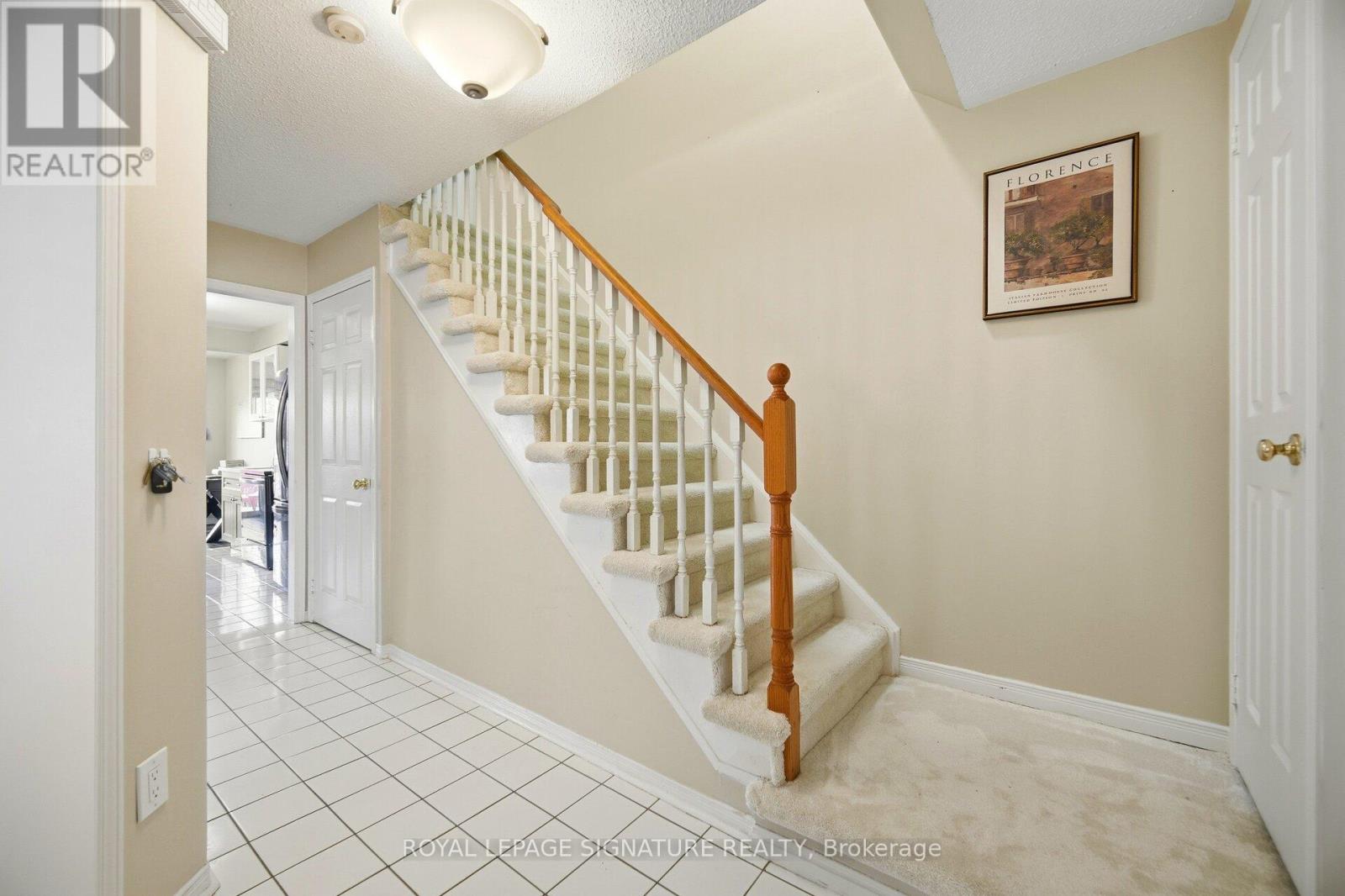 6945 Gracefield Drive, Mississauga, Ontario  L5N 6T9 - Photo 23 - W12814924