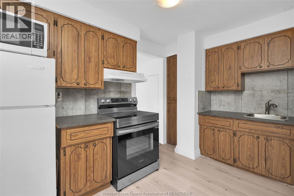 759 Pierre Avenue Unit# 3, Windsor, Ontario  N9A 2K4 - Photo 10 - 26005242