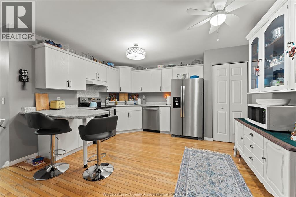 421 Merrill, Lasalle, Ontario  N9J 3R2 - Photo 17 - 26005240