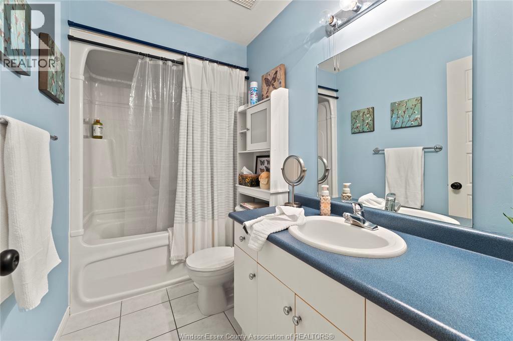 421 Merrill, Lasalle, Ontario  N9J 3R2 - Photo 27 - 26005240