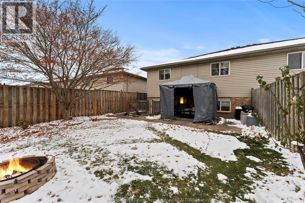 421 Merrill, Lasalle, Ontario  N9J 3R2 - Photo 33 - 26005240