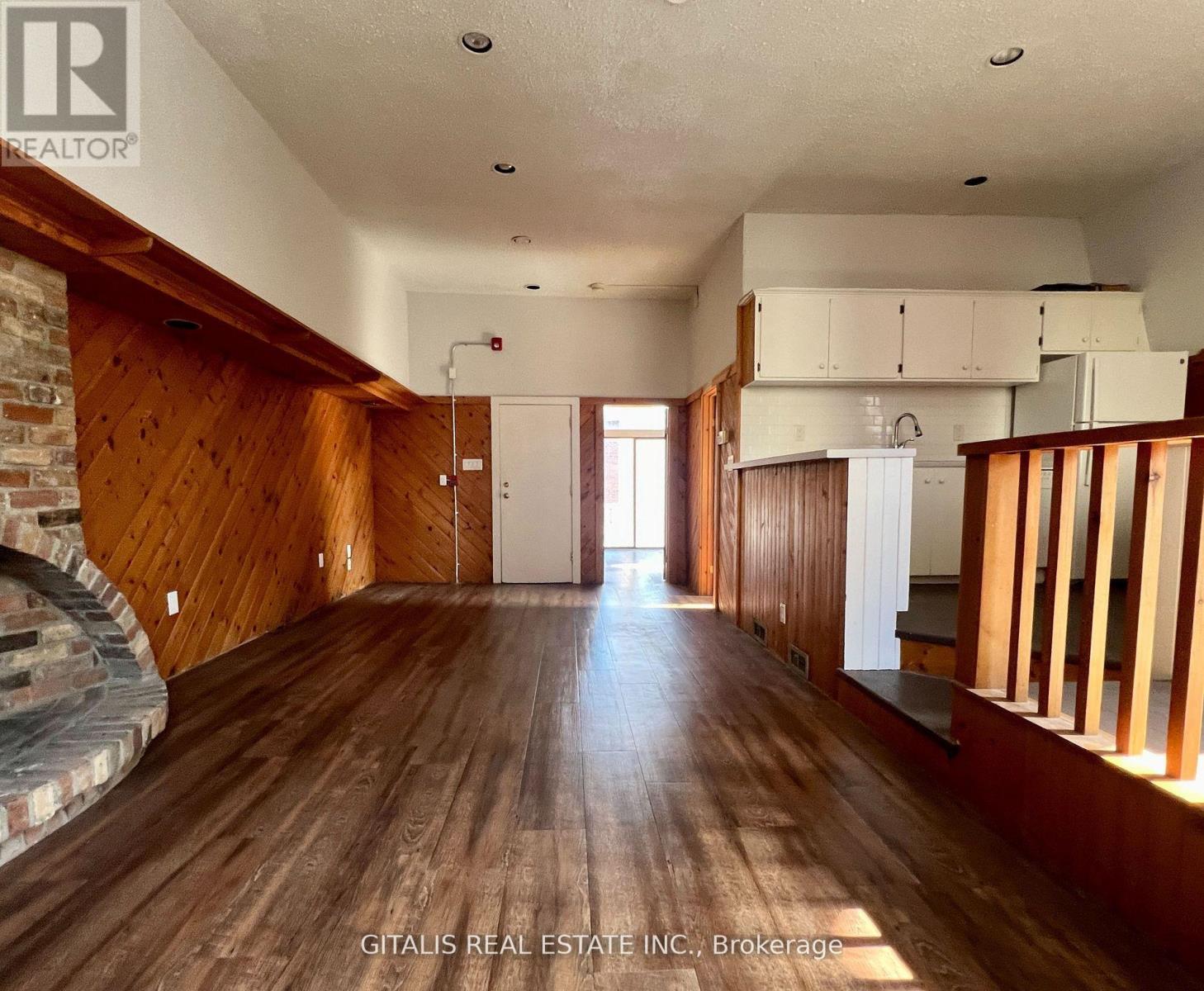 200 - 639 Yonge Street, Toronto, Ontario  M4Y 1Z9 - Photo 6 - C12714620
