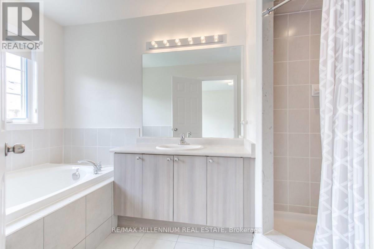 77 Allegranza Avenue, Vaughan, Ontario  L4H 4S3 - Photo 21 - N12863666