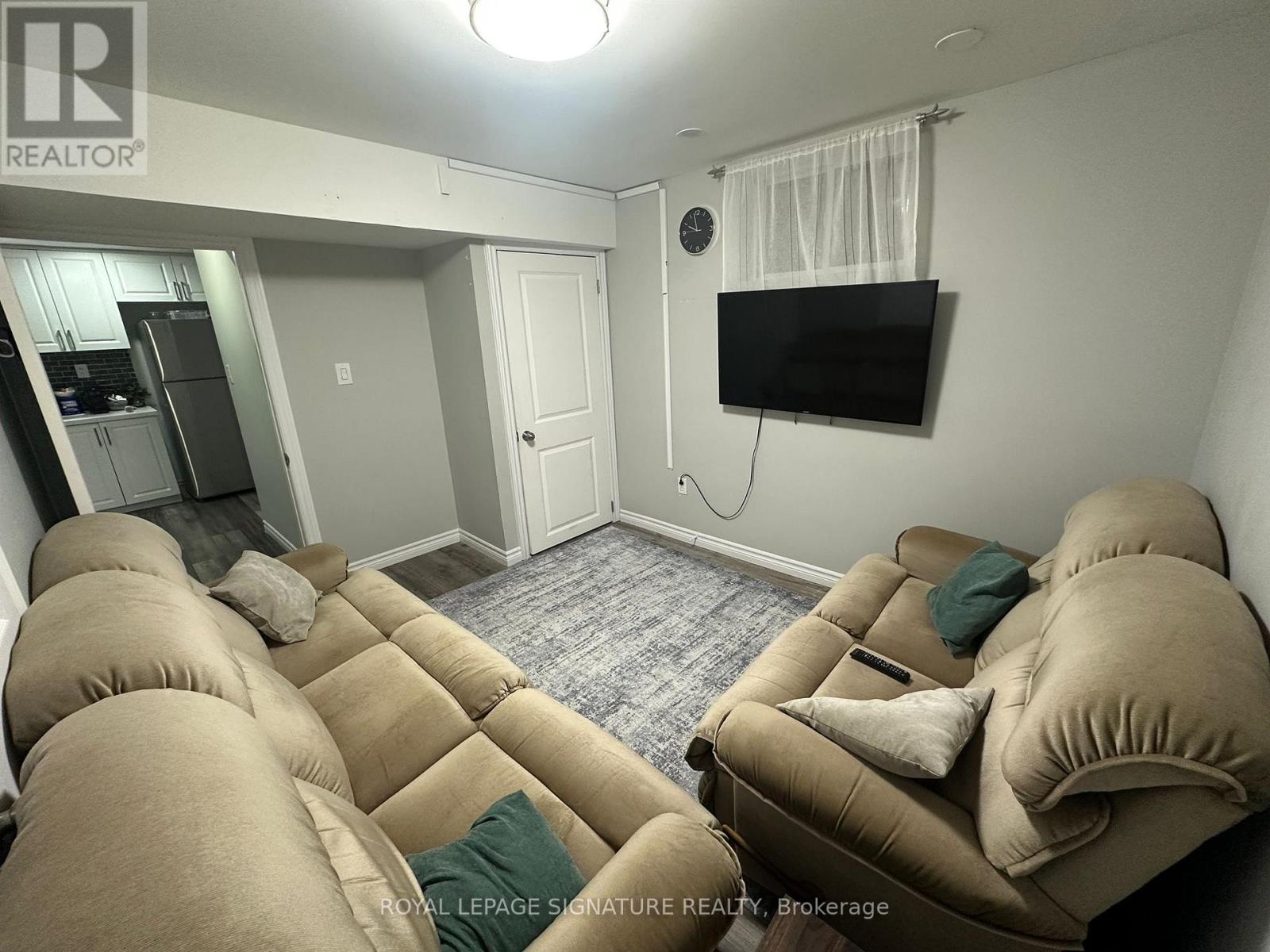 843 Brandenburg Boulevard, Waterloo, Ontario  N2T 2X6 - Photo 6 - X12873000