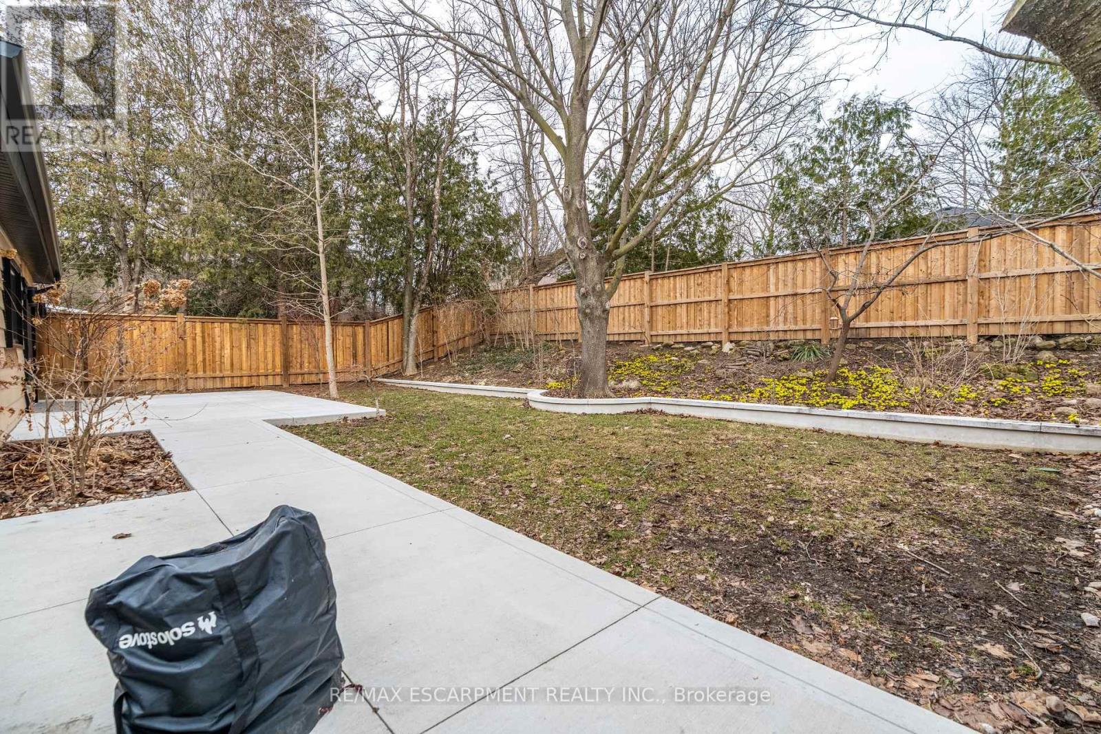 7 Glenmorris Drive, Hamilton, Ontario  L9H 1S5 - Photo 45 - X12875628