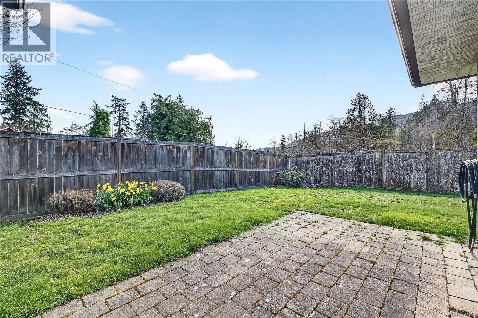 6 235 Park Dr, Salt Spring, British Columbia  V8K 2R6 - Photo 4 - 1028413