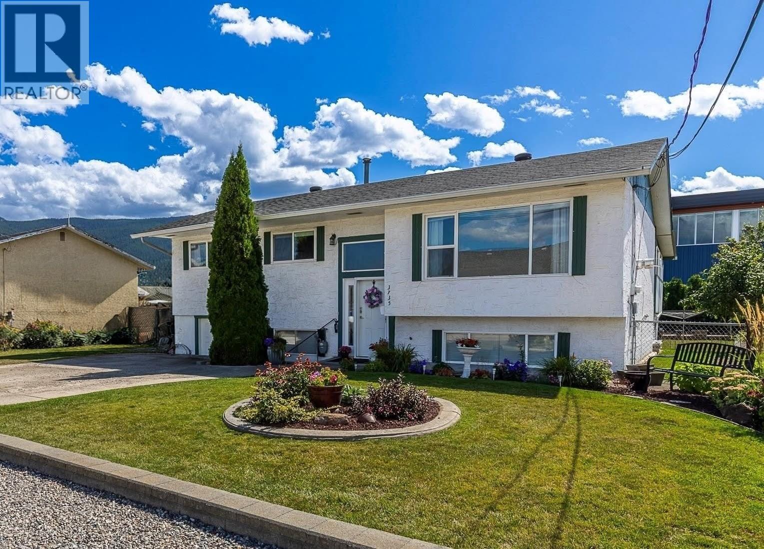 3735 Patten Crescent, Armstrong, British Columbia