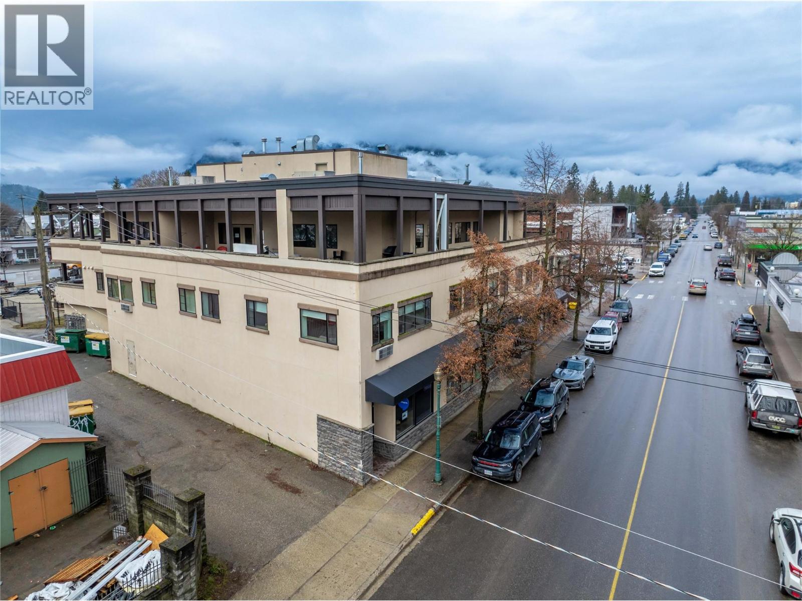 309 1 Street W Unit# 301, Revelstoke, British Columbia  V0E 2S0 - Photo 40 - 10378232