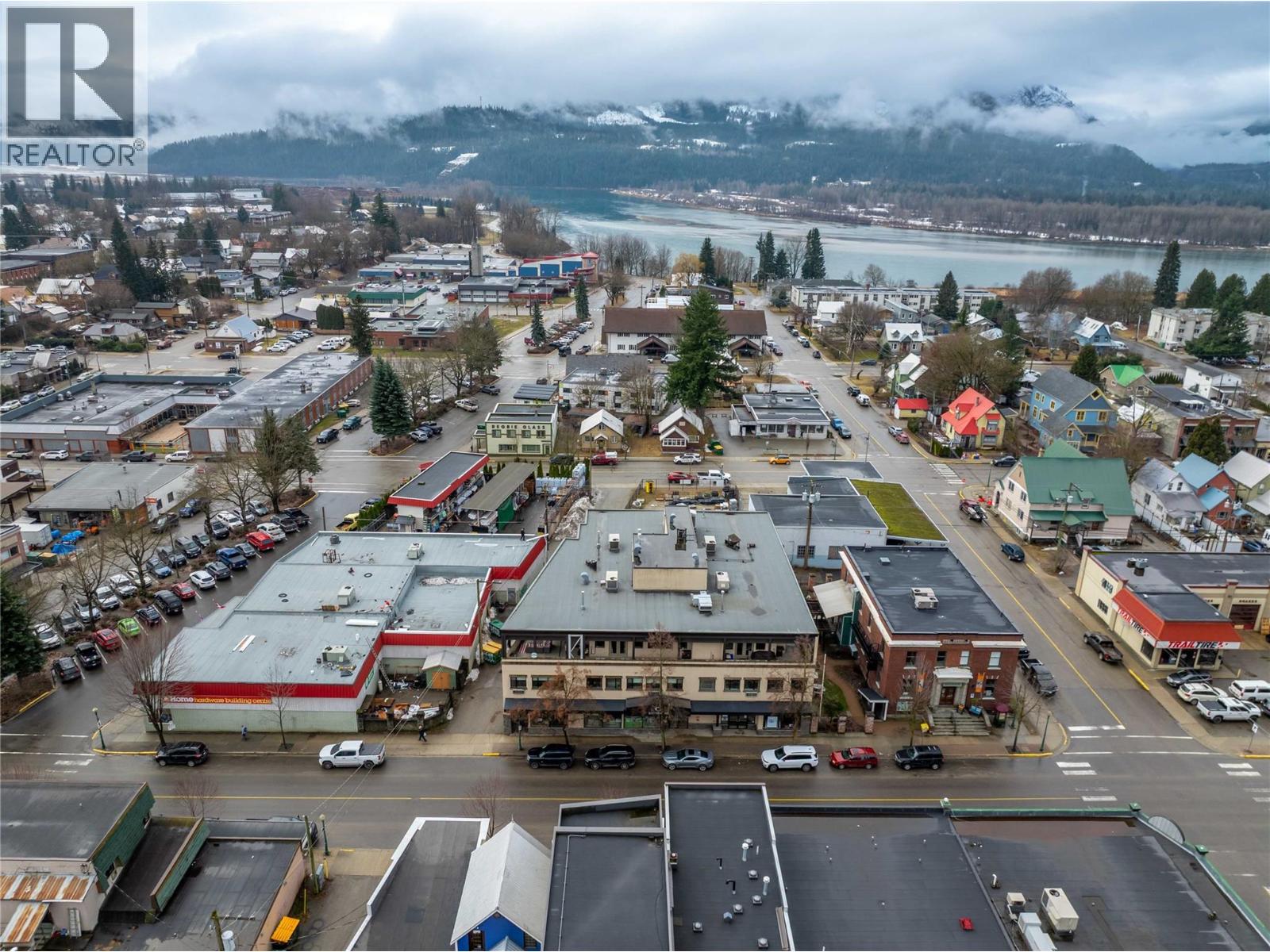 309 1 Street W Unit# 301, Revelstoke, British Columbia  V0E 2S0 - Photo 44 - 10378232