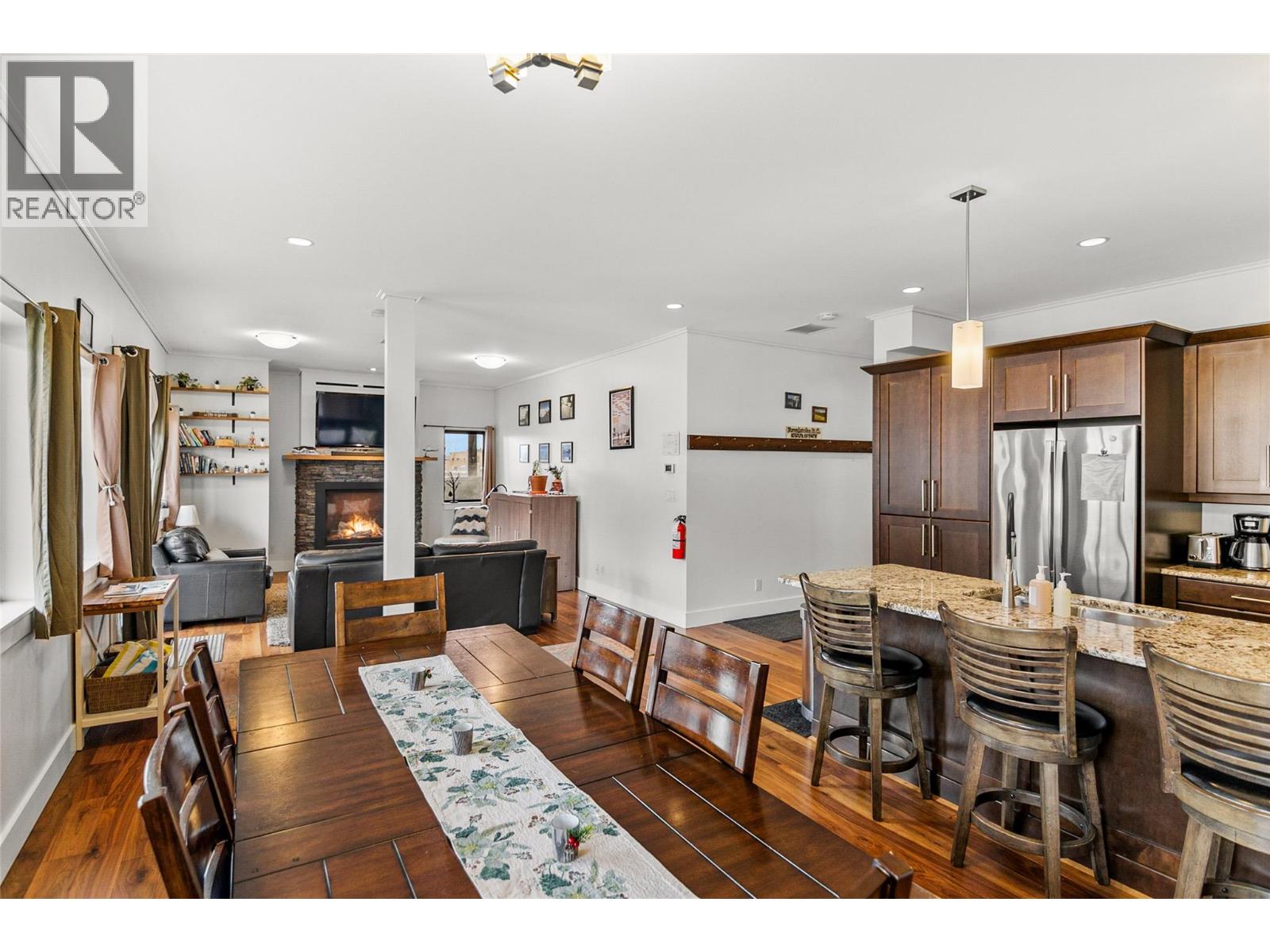 309 1 Street W Unit# 301, Revelstoke, British Columbia  V0E 2S0 - Photo 6 - 10378232