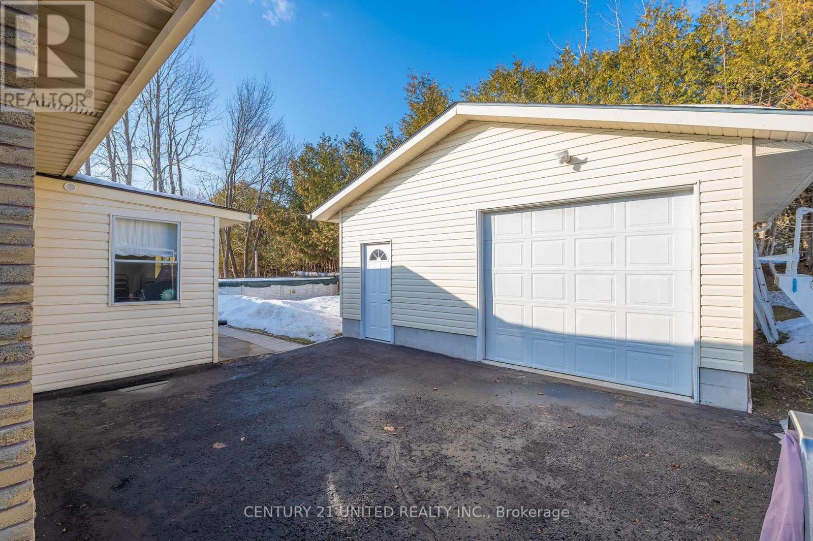 622 Brick Road, Selwyn, Ontario  K0L 1T0 - Photo 17 - X12876358