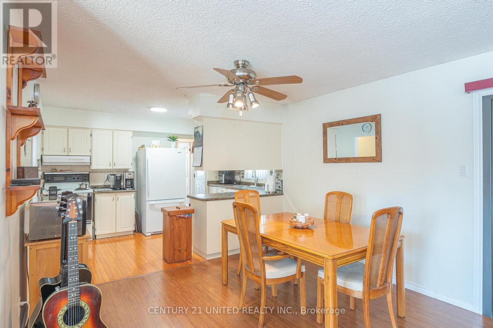 622 Brick Road, Selwyn, Ontario  K0L 1T0 - Photo 3 - X12876358