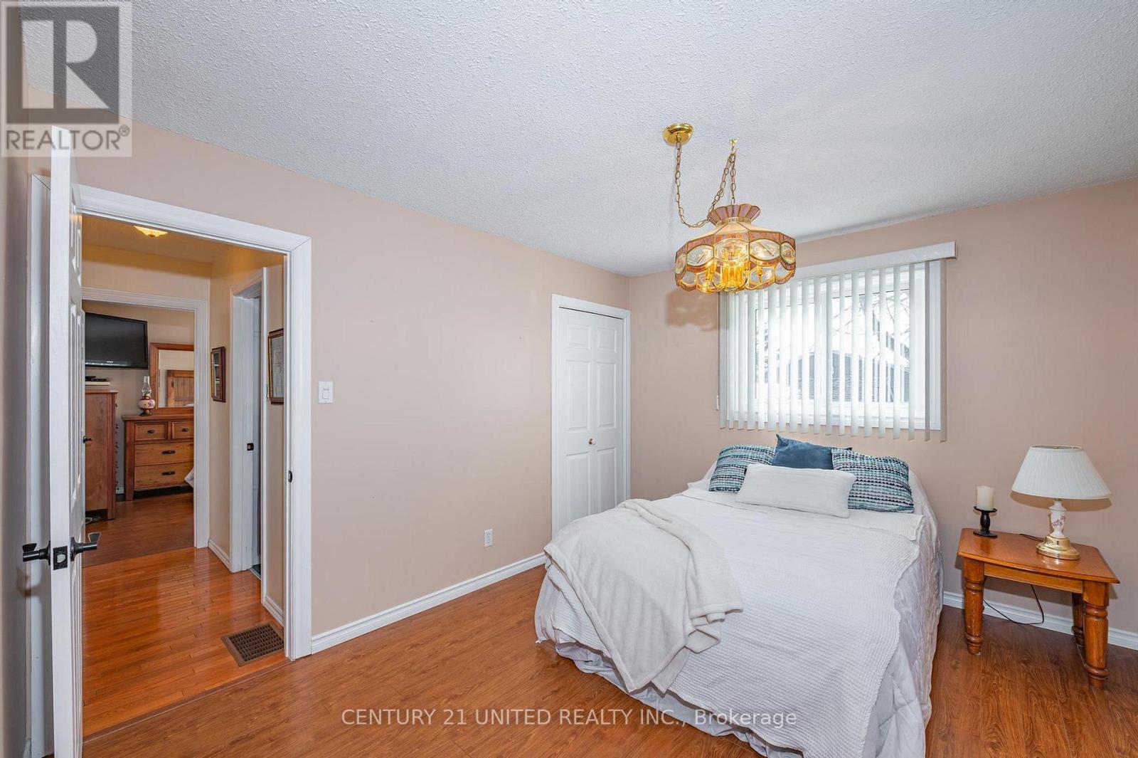 622 Brick Road, Selwyn, Ontario  K0L 1T0 - Photo 9 - X12876358