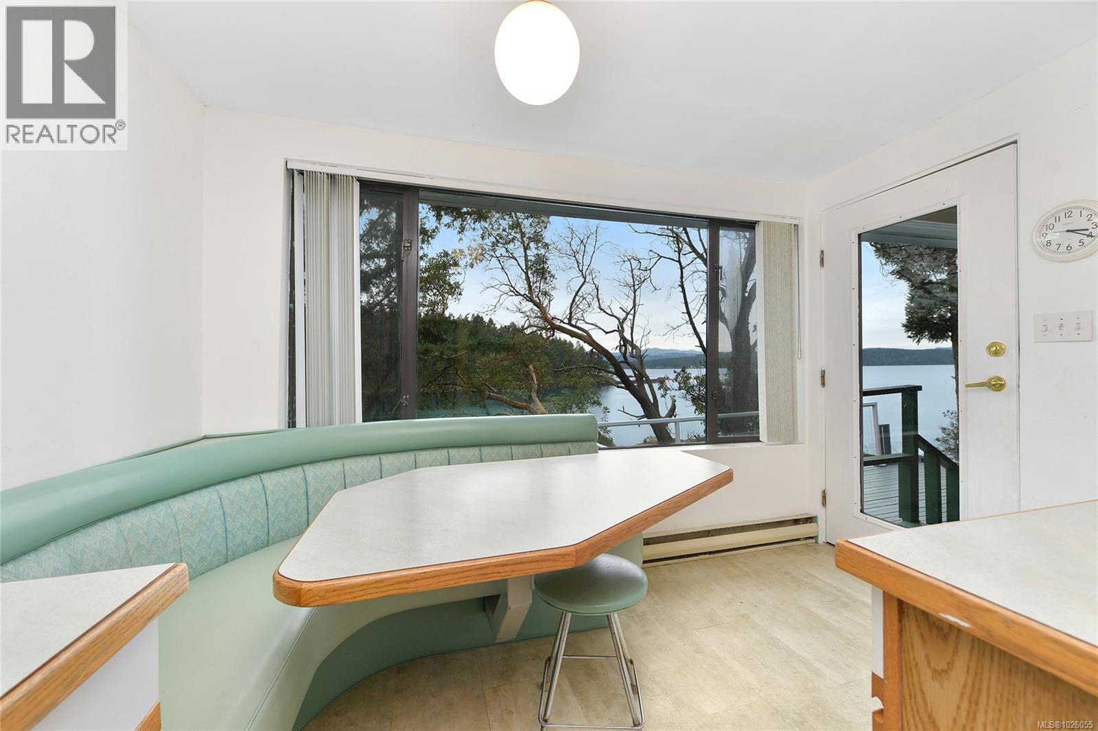 246 Leighton Lane, Mayne Island, British Columbia  V0N 2J2 - Photo 17 - 1026055