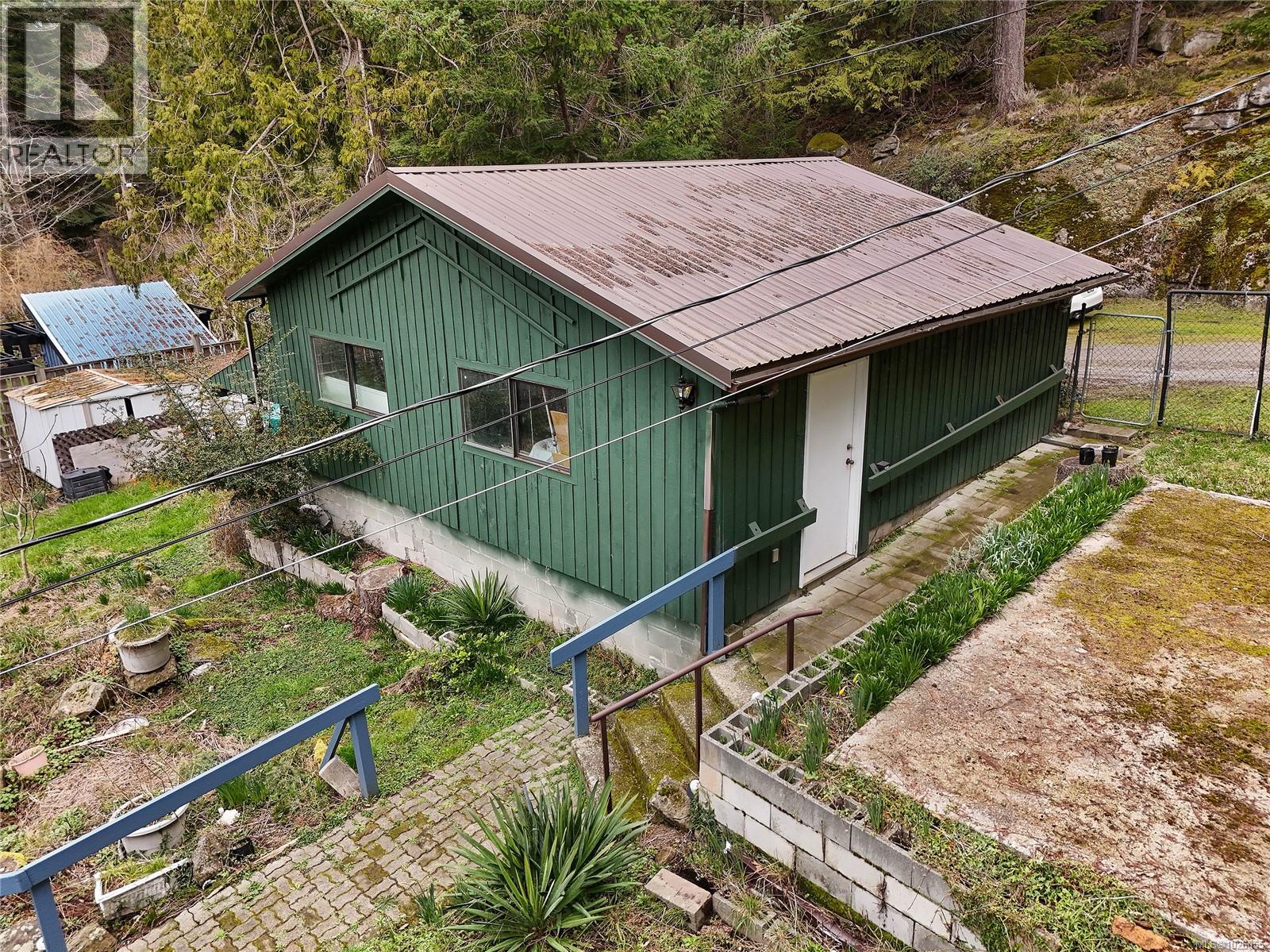 246 Leighton Lane, Mayne Island, British Columbia  V0N 2J2 - Photo 34 - 1026055