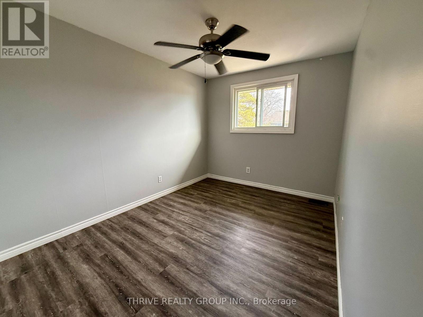 161 Toulon Crescent, London East, Ontario  N5V 1J4 - Photo 9 - X12876432