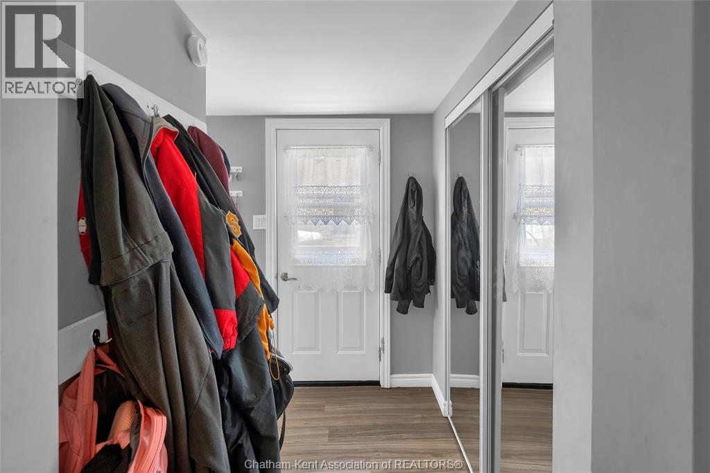 475 Broadway Street, Port Lambton, Ontario  N0P 2B0 - Photo 34 - 26005241