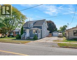 475 Broadway STREET, Port Lambton, Ontario