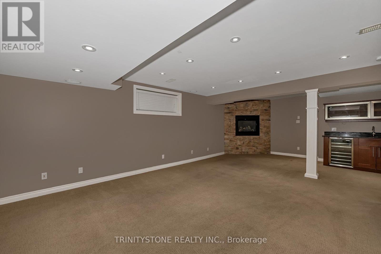 145 Arrowwood Drive, Ottawa, Ontario  K2S 2G3 - Photo 40 - X12876280