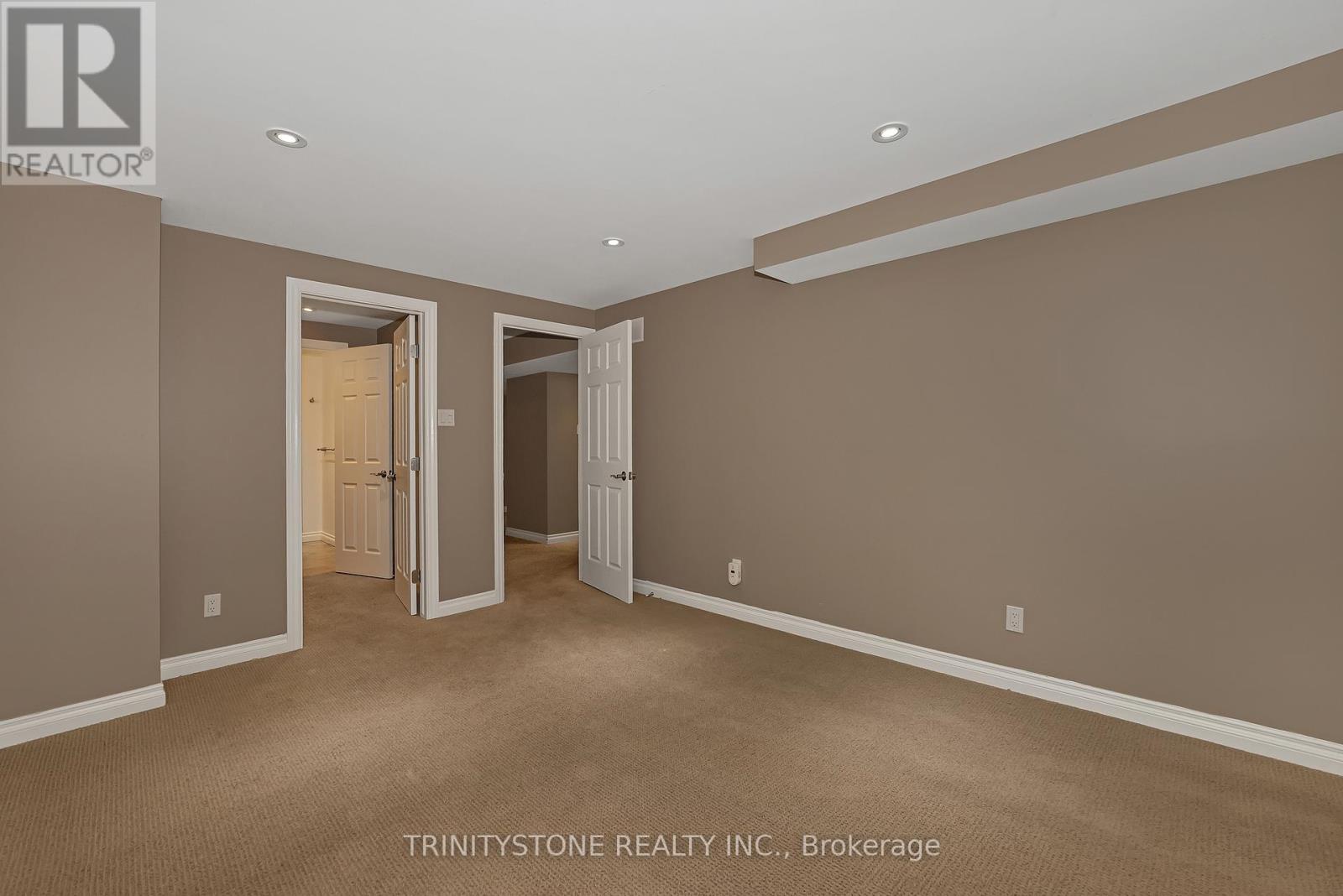 145 Arrowwood Drive, Ottawa, Ontario  K2S 2G3 - Photo 44 - X12876280