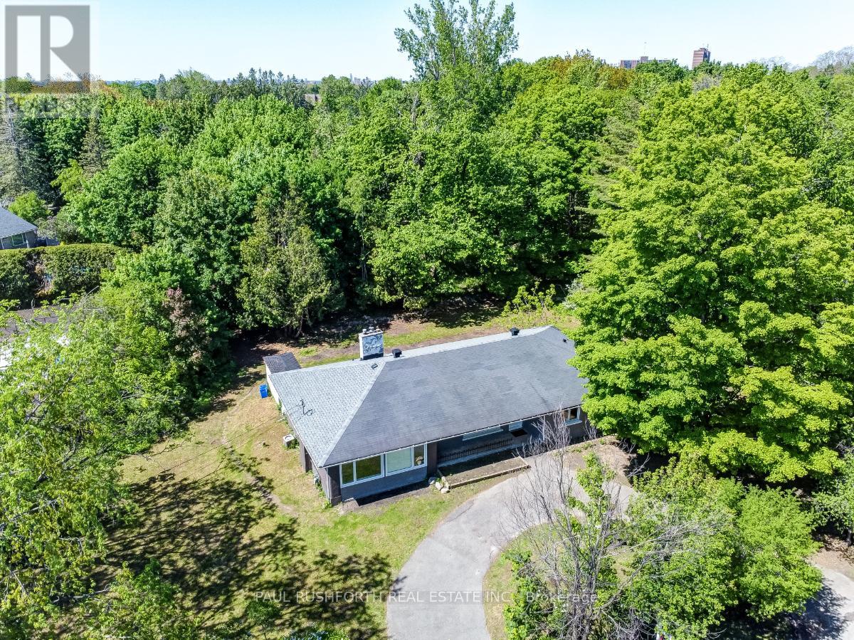 10 Cedar Road, Ottawa, Ontario  K1J 6L4 - Photo 31 - X12876442