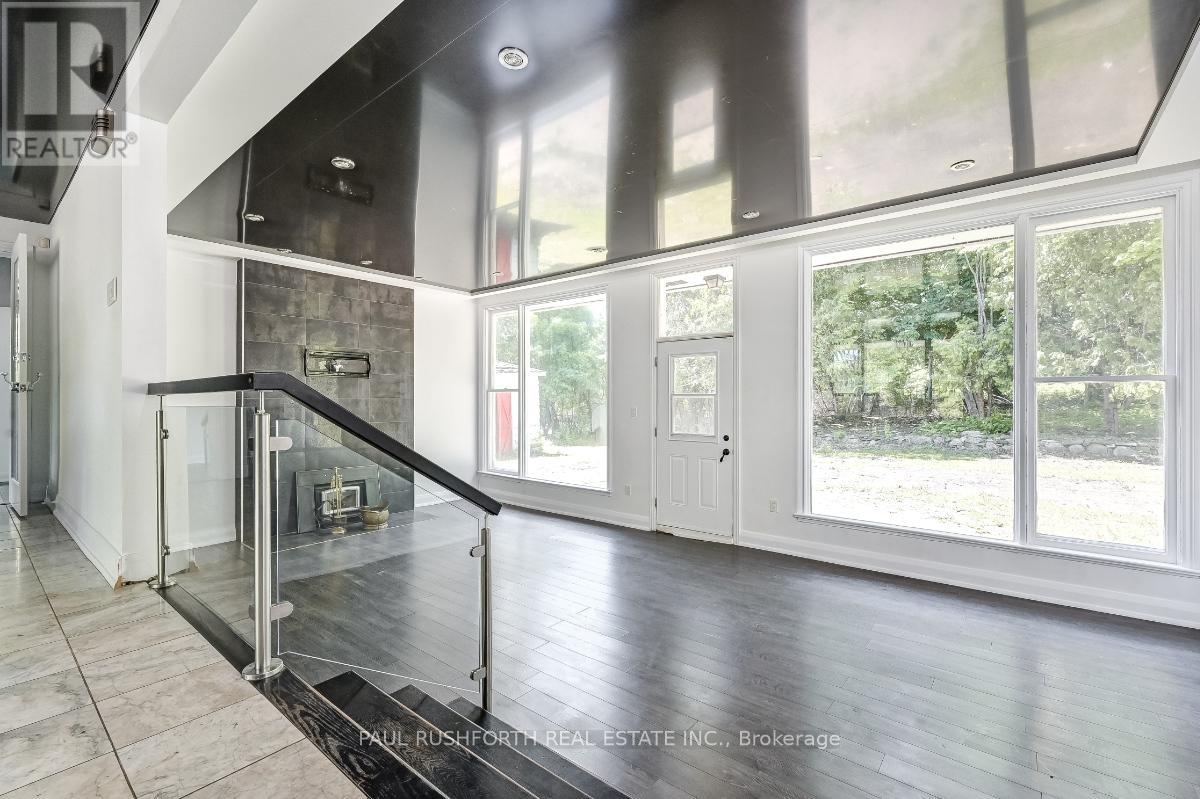 10 Cedar Road, Ottawa, Ontario  K1J 6L4 - Photo 5 - X12876442