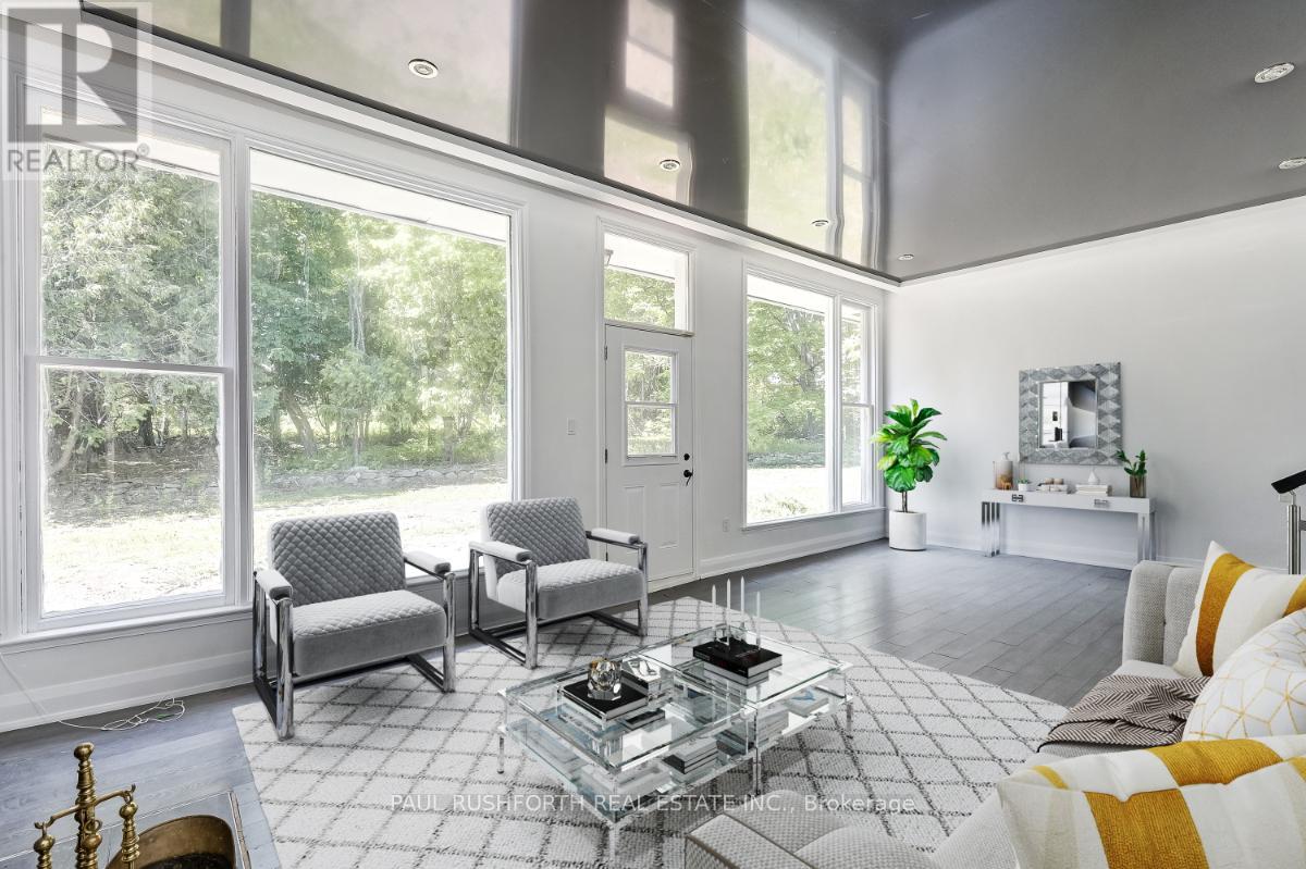 10 Cedar Road, Ottawa, Ontario  K1J 6L4 - Photo 8 - X12876442